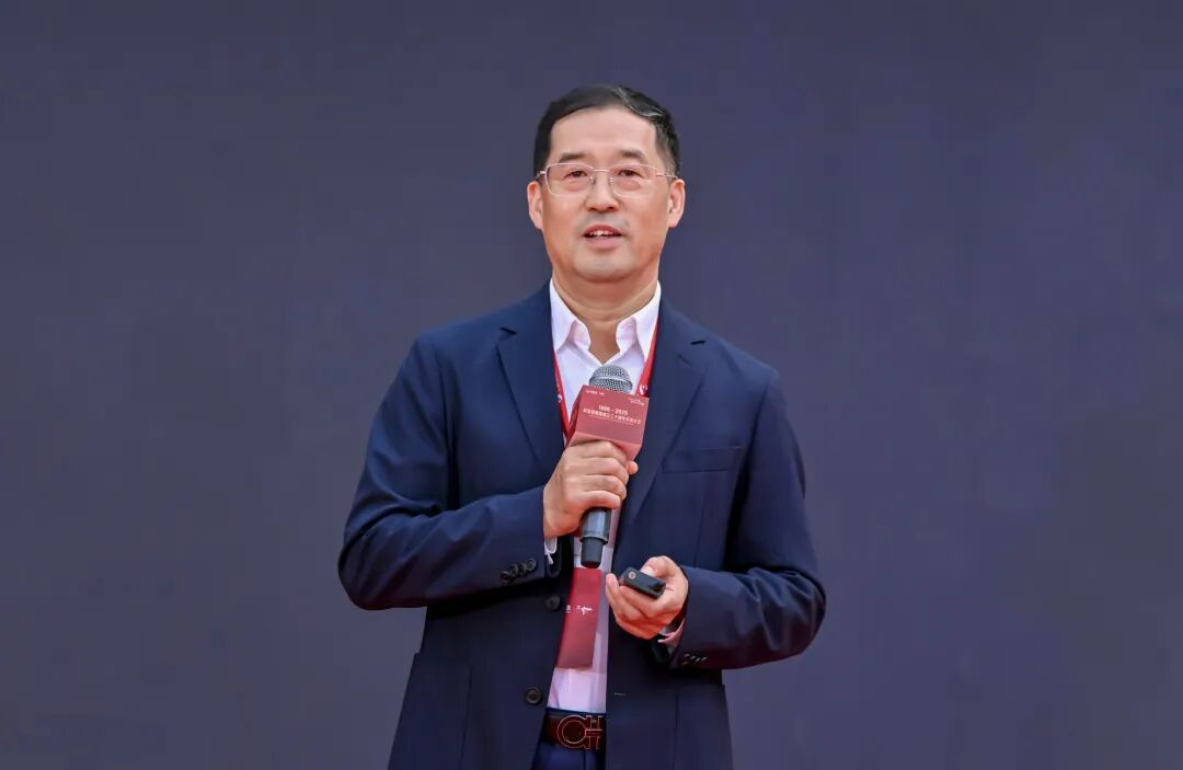 上海证券报专访 | 米兰官方网李军：以“屏”为基三十年 AI与文旅打开增长新空间